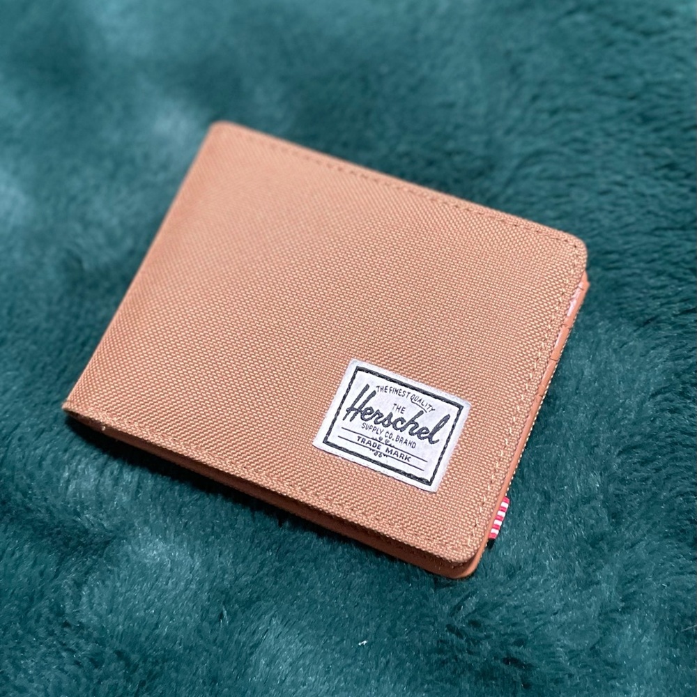 Unused Herschel Supply Co. wallet in rare color